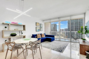 Penthouse ICON W hotel WaterViews balcony Brickell